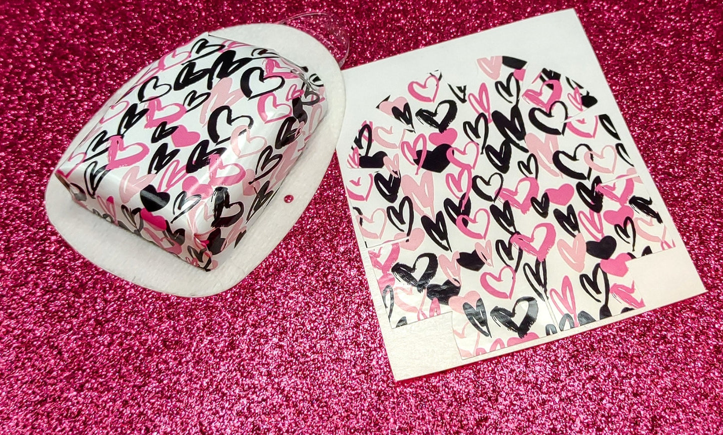 Hand Drawn Hearts Pattern Omnipod Patch