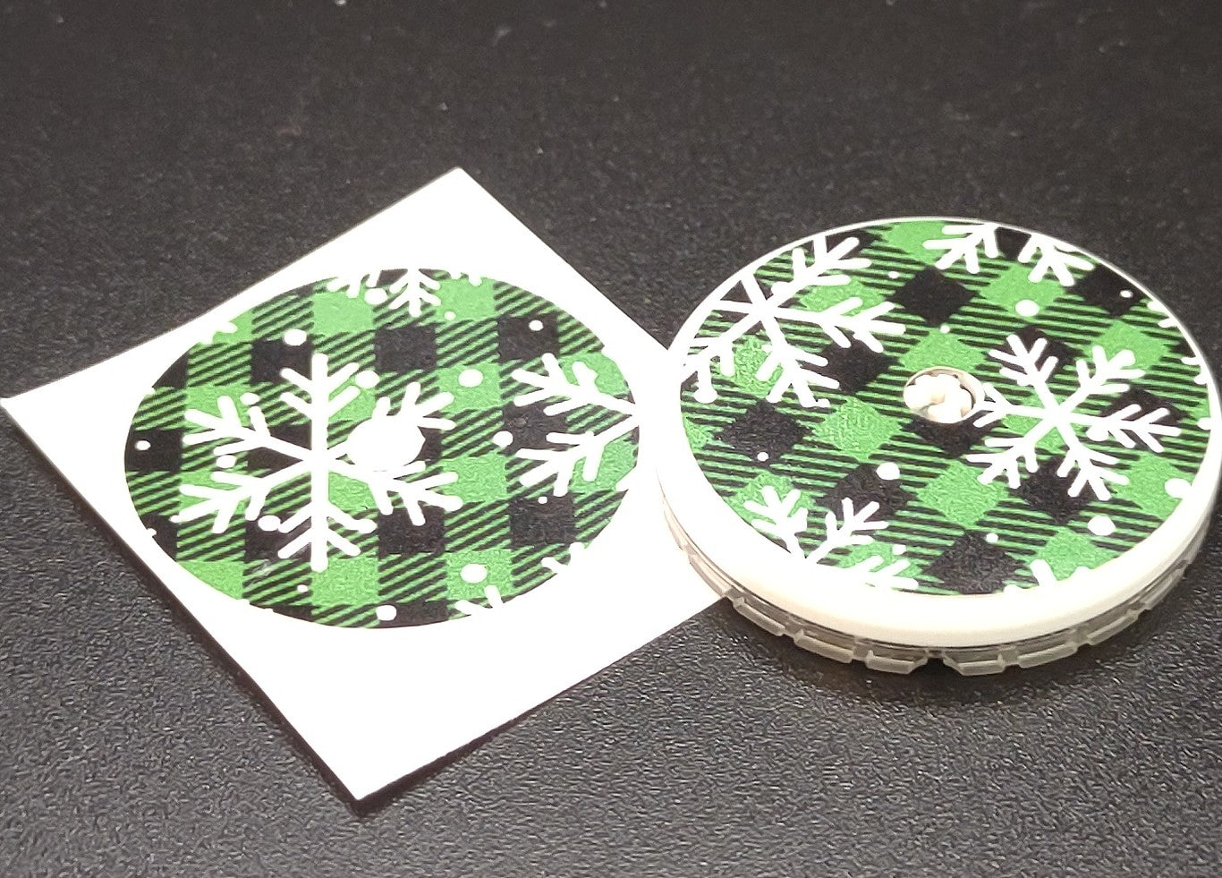 Green Buffalo Plaid w/ Snowflakes Pattern Libre Patch